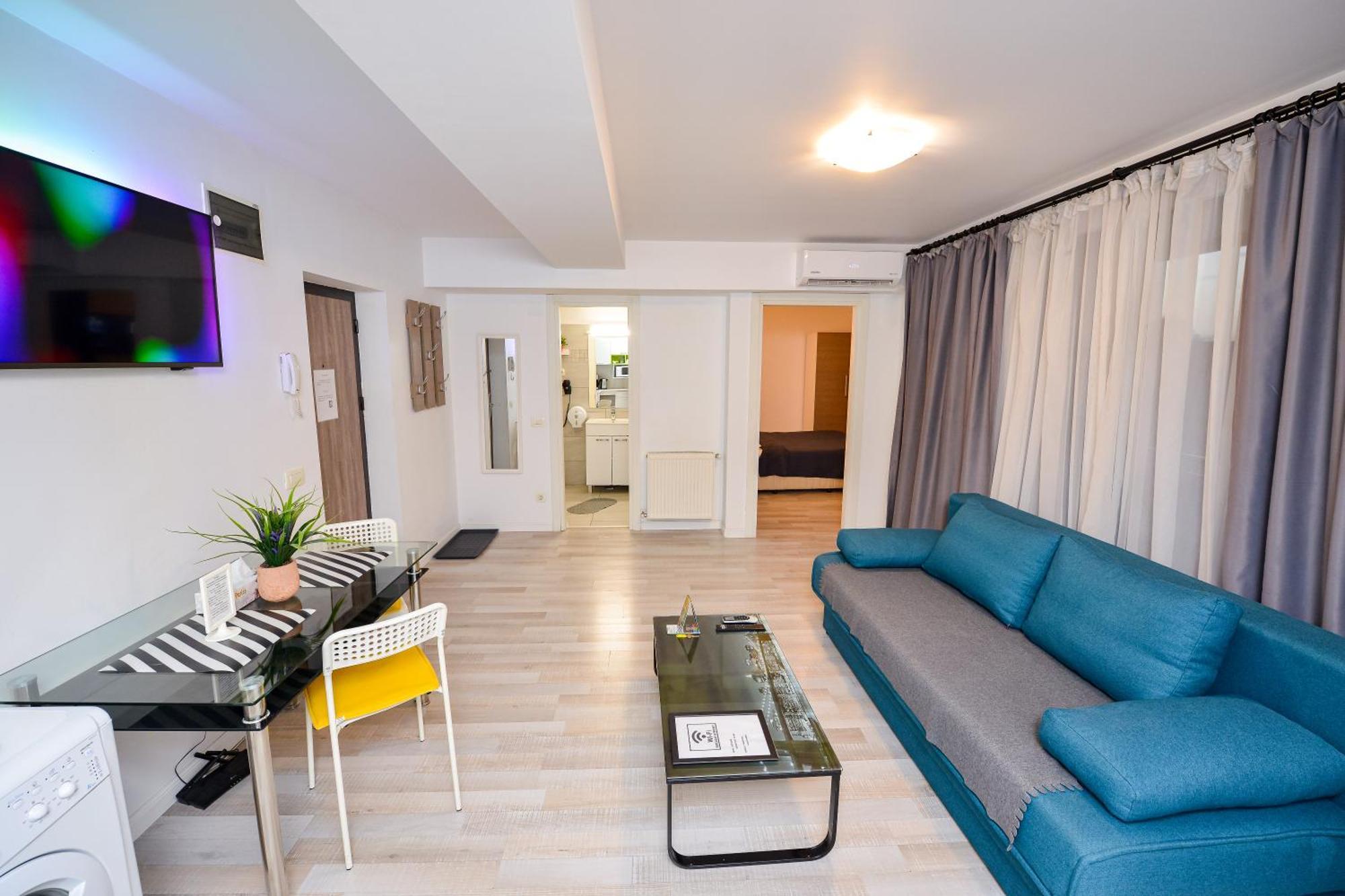 Dracula Adventure Tours Accommodation บูคาเรสต์ ภายนอก รูปภาพ